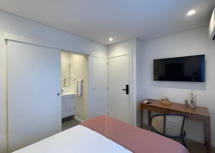 Mystay Urban Park 4* Порту