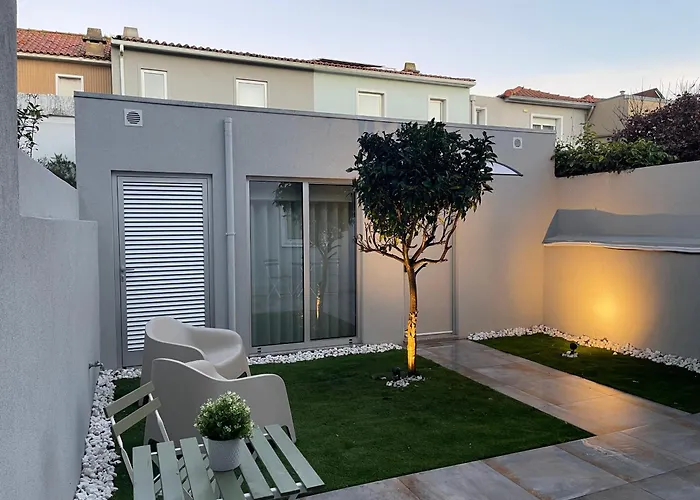 بيت ضيافة Mystay Urban Park بورتو